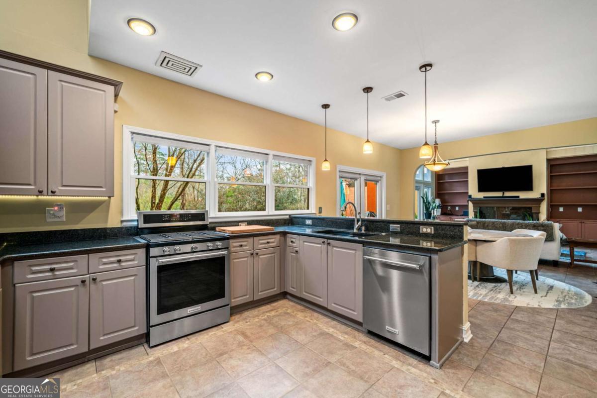 Foxhall - Residential