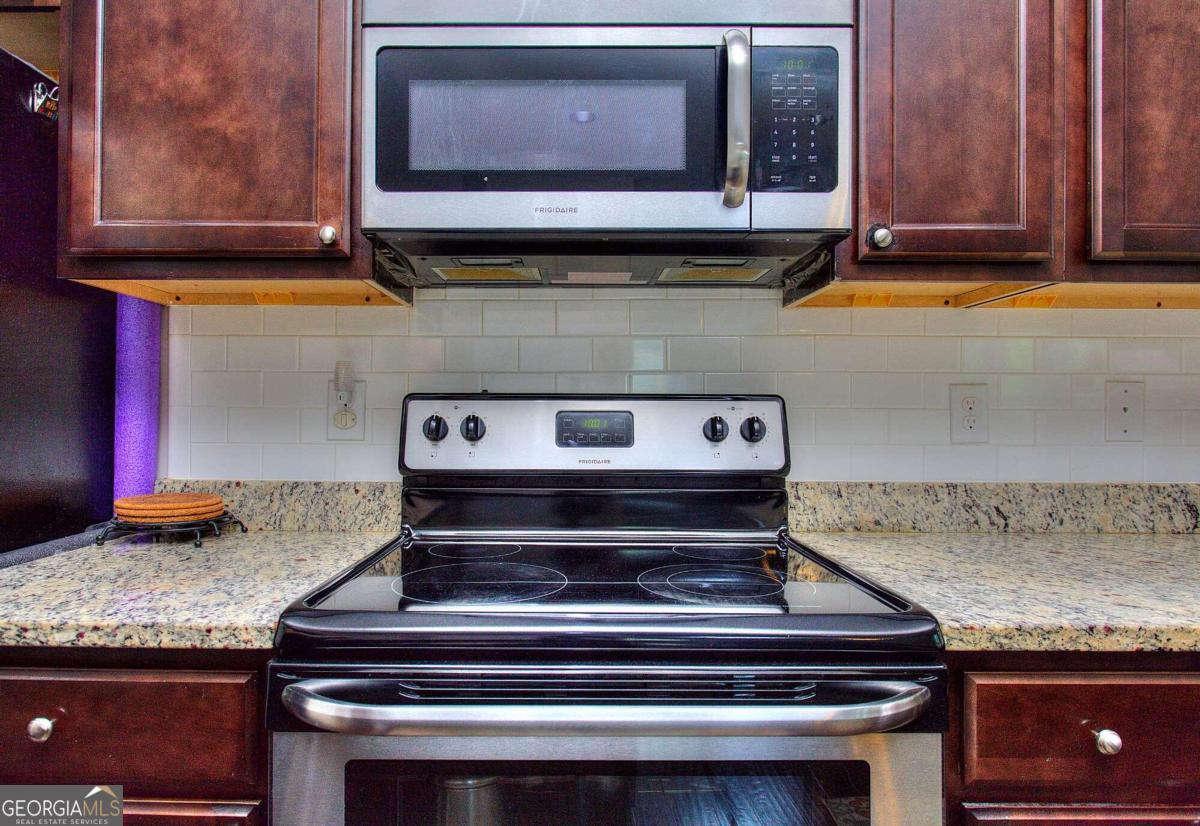 Oakleaf At Stonecrest - Residential