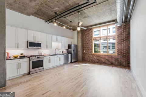 Photo of 660 Glen Iris Drive NE #208, Atlanta, GA 30308 (MLS # 10826630)