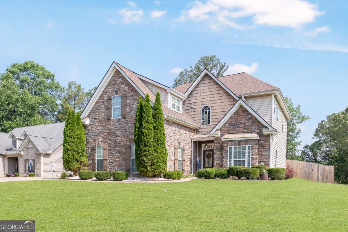 812 Brown Thrasher WAY
