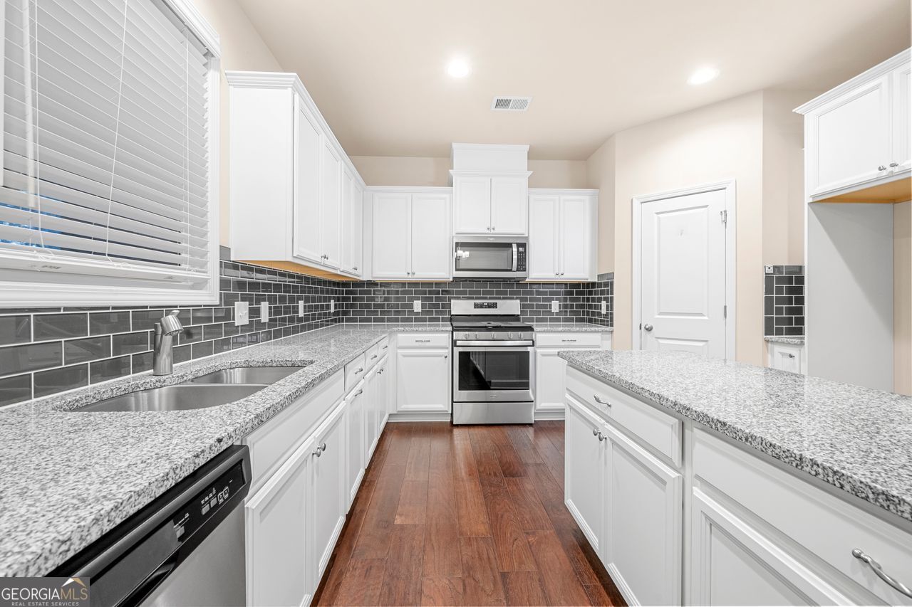 Milford Point - Residential