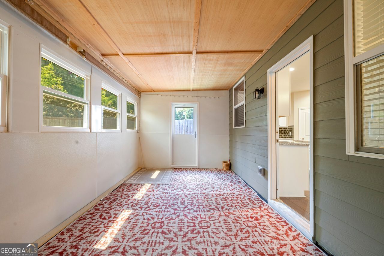 Milford Point - Residential