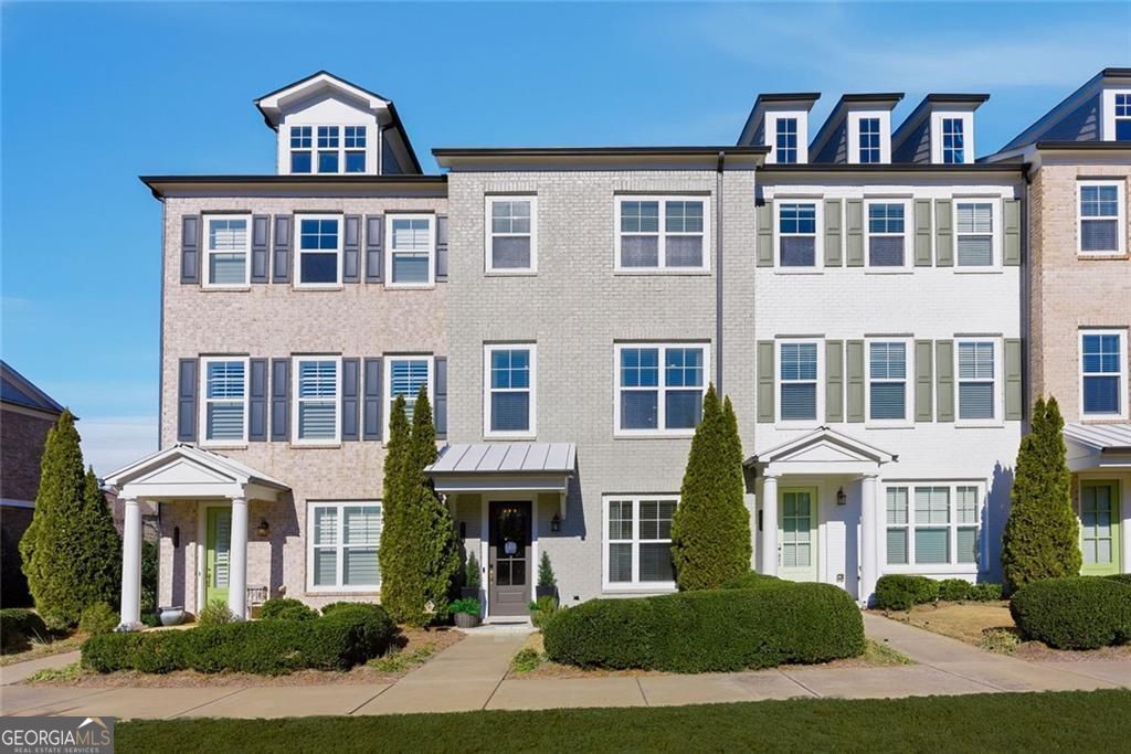 Photo of 10184 Windalier Way, Roswell, GA 30076 (MLS # 10693987)