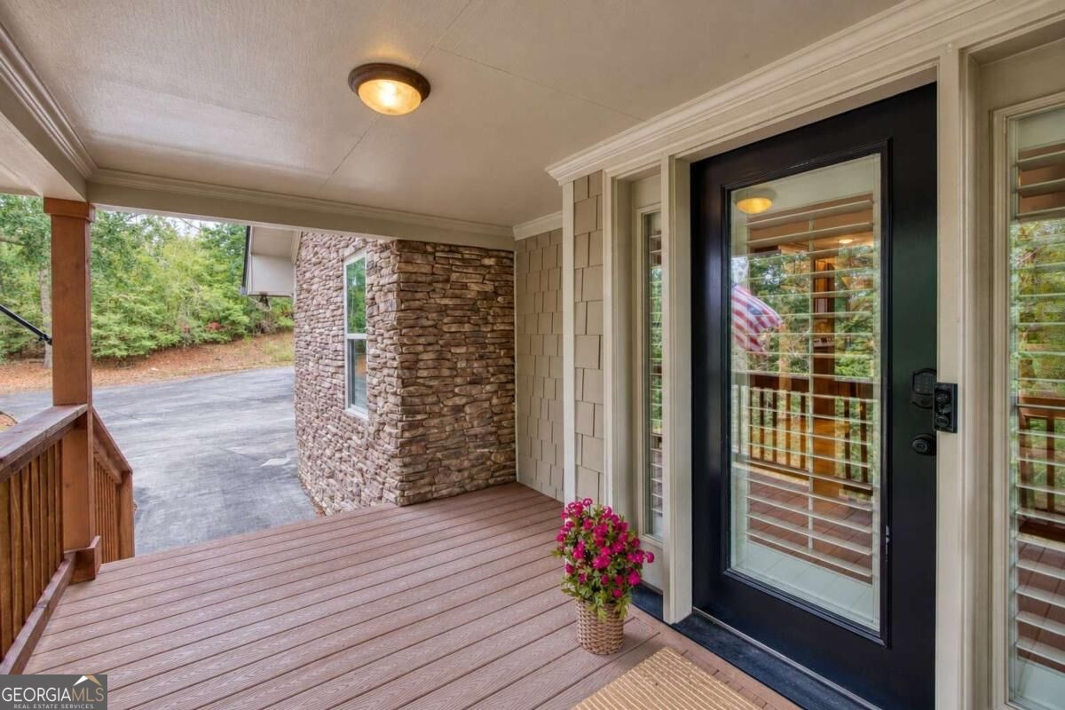 7615 Whitmire RD