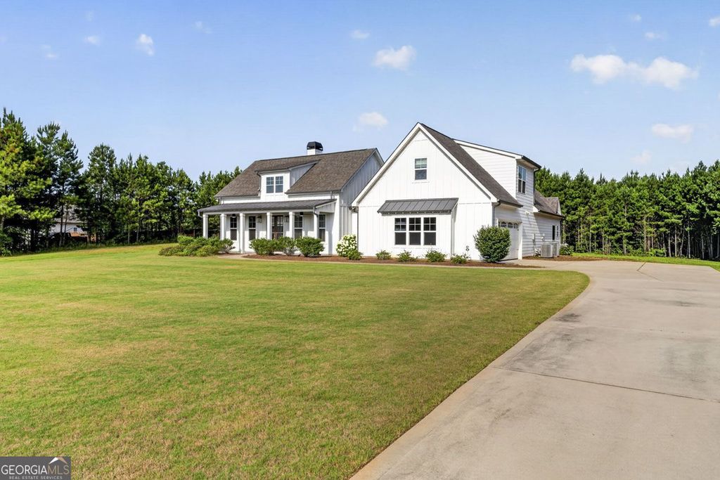 Photo of 201 Golden Cloud Court, Williamson, GA 30292 (MLS # 10799045)
