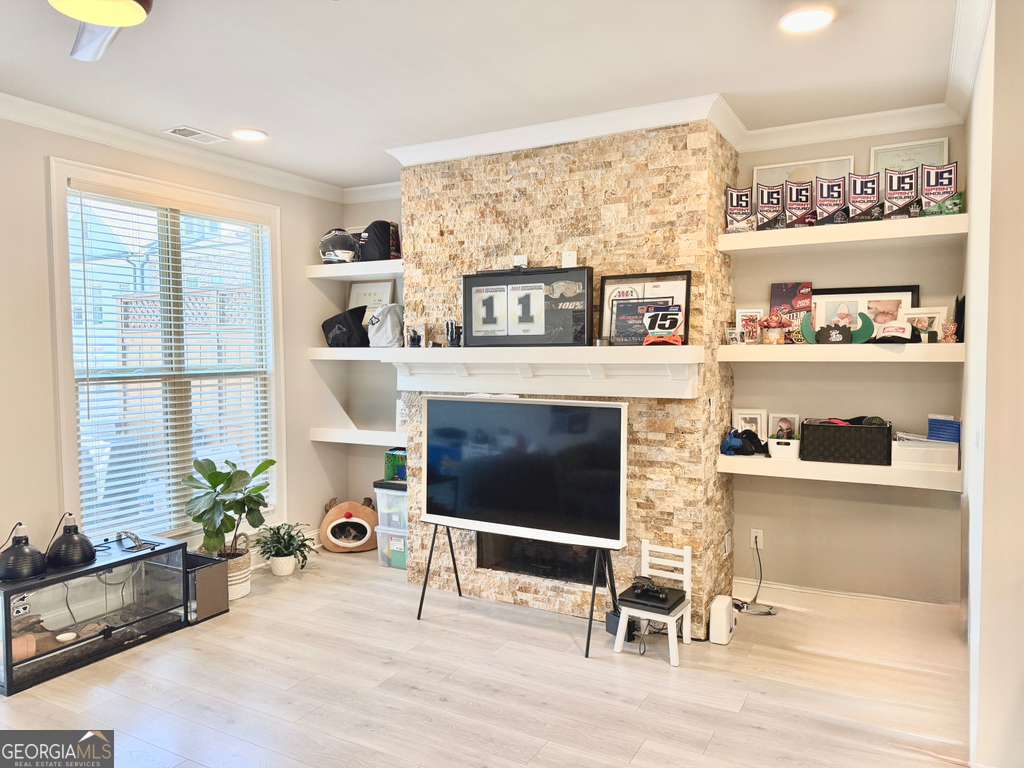 324 Marlowe ALY 119