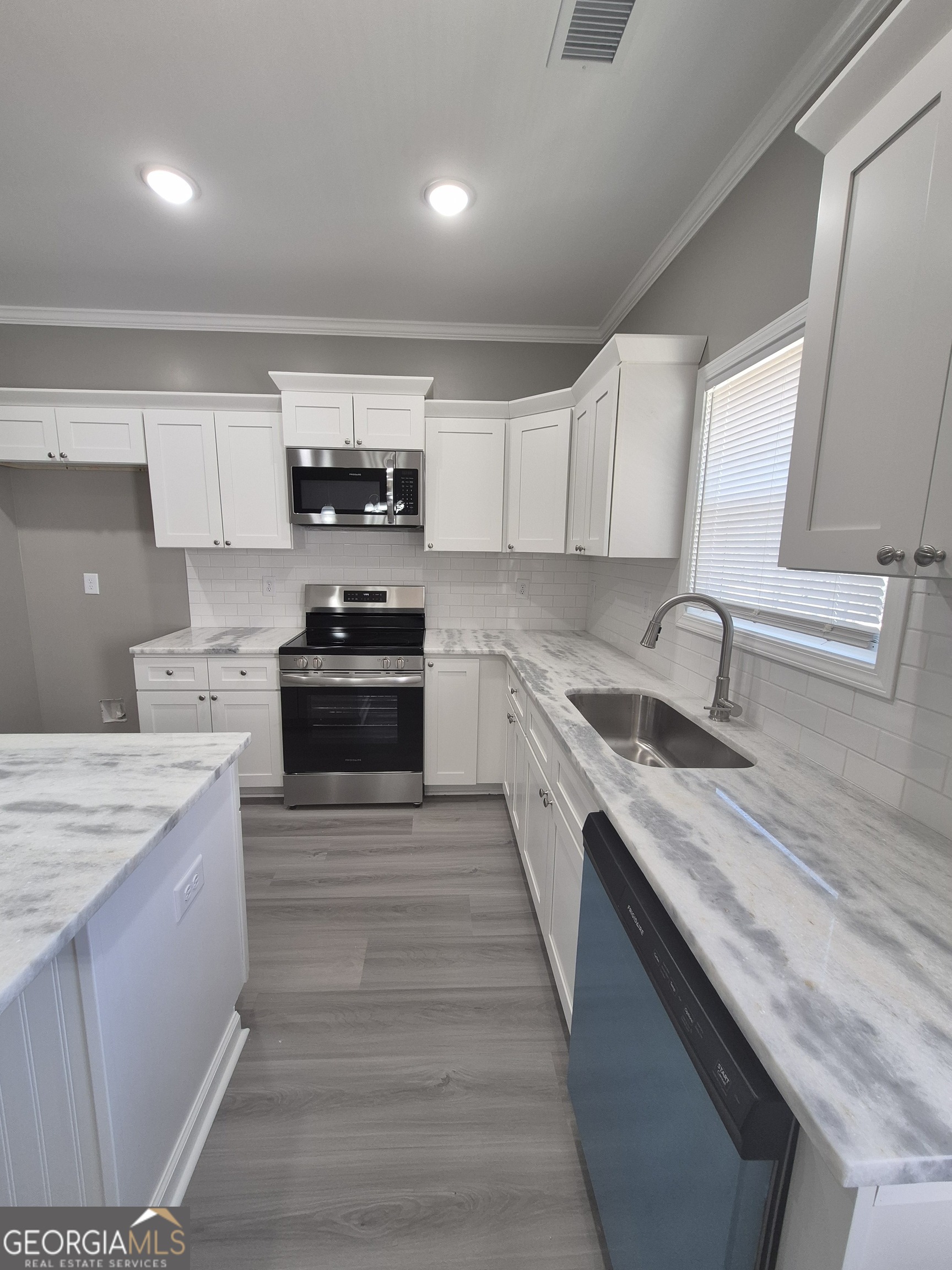 3639787589 Homes for Sale