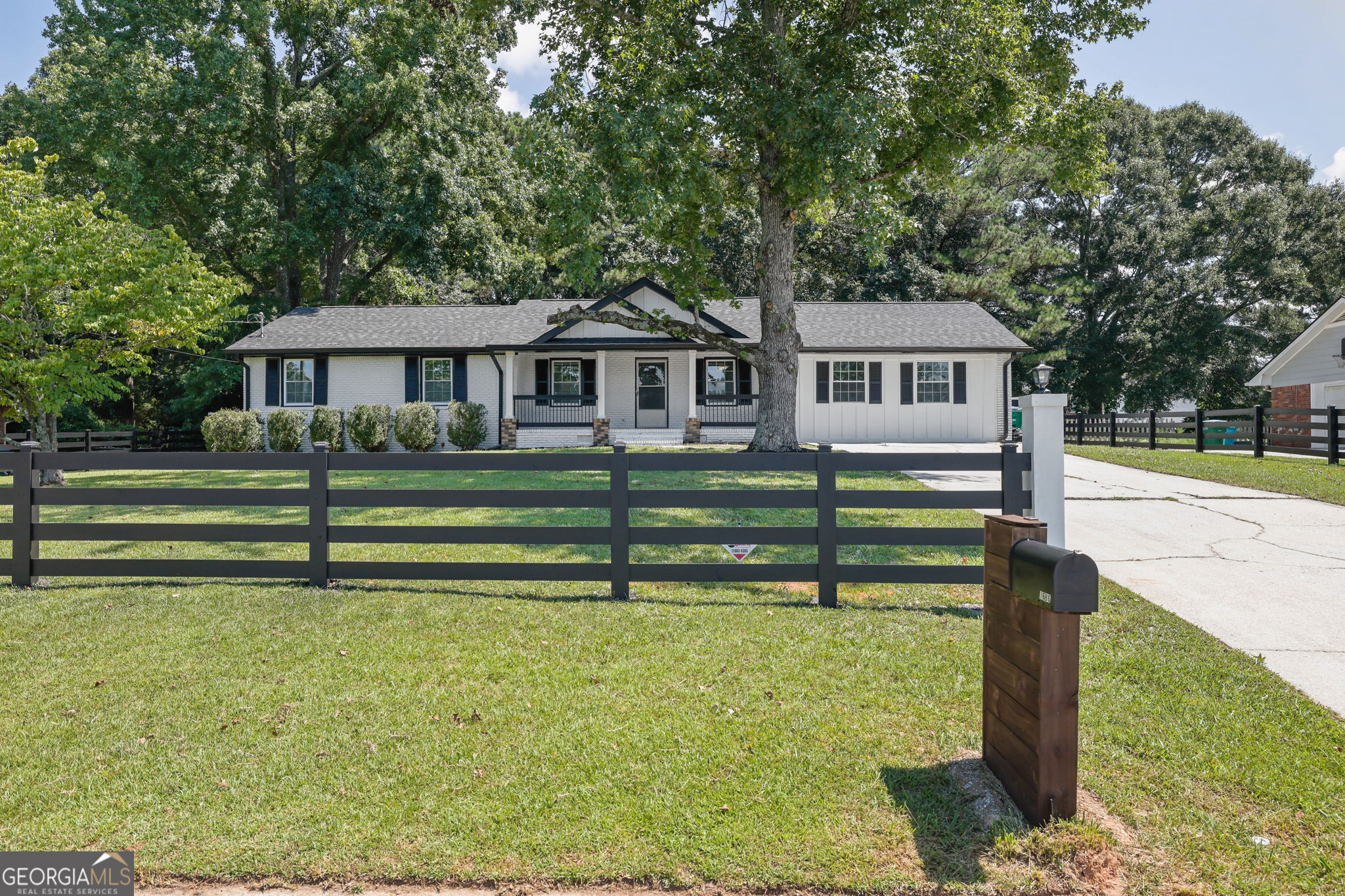 1686 NORTON ESTATES DR