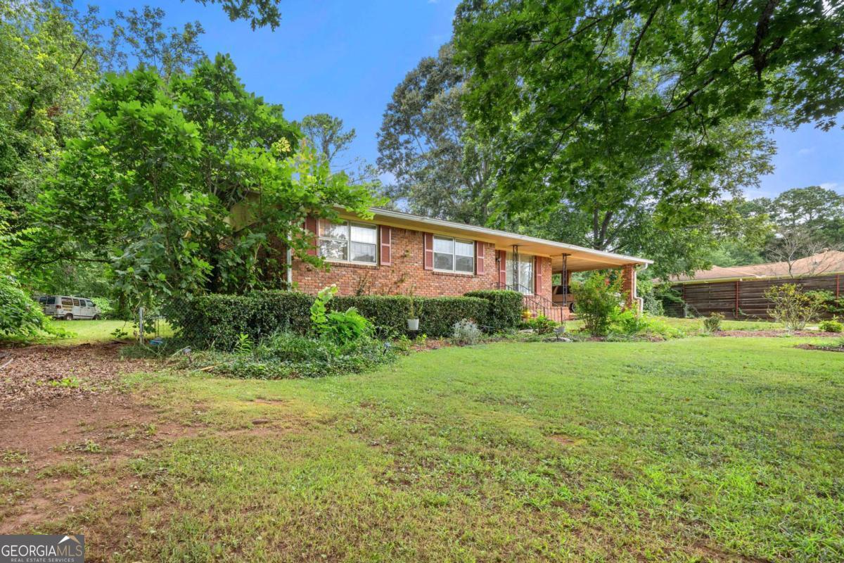 90 North DR