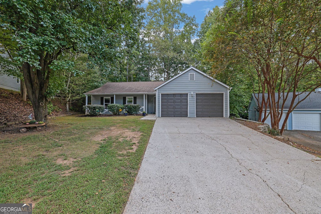 Photo of 10650 Colony Glen Drive, Johns Creek, GA 30022 (MLS # 10850657)