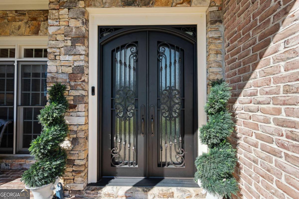 2230 Cambridge Hill CT