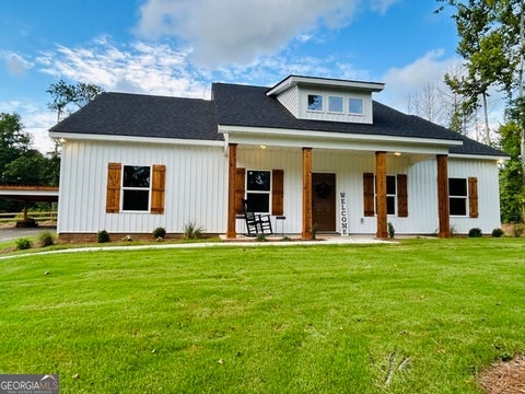 Photo of 540 Country Club Road, Newnan, GA 30263 (MLS # 10819248)