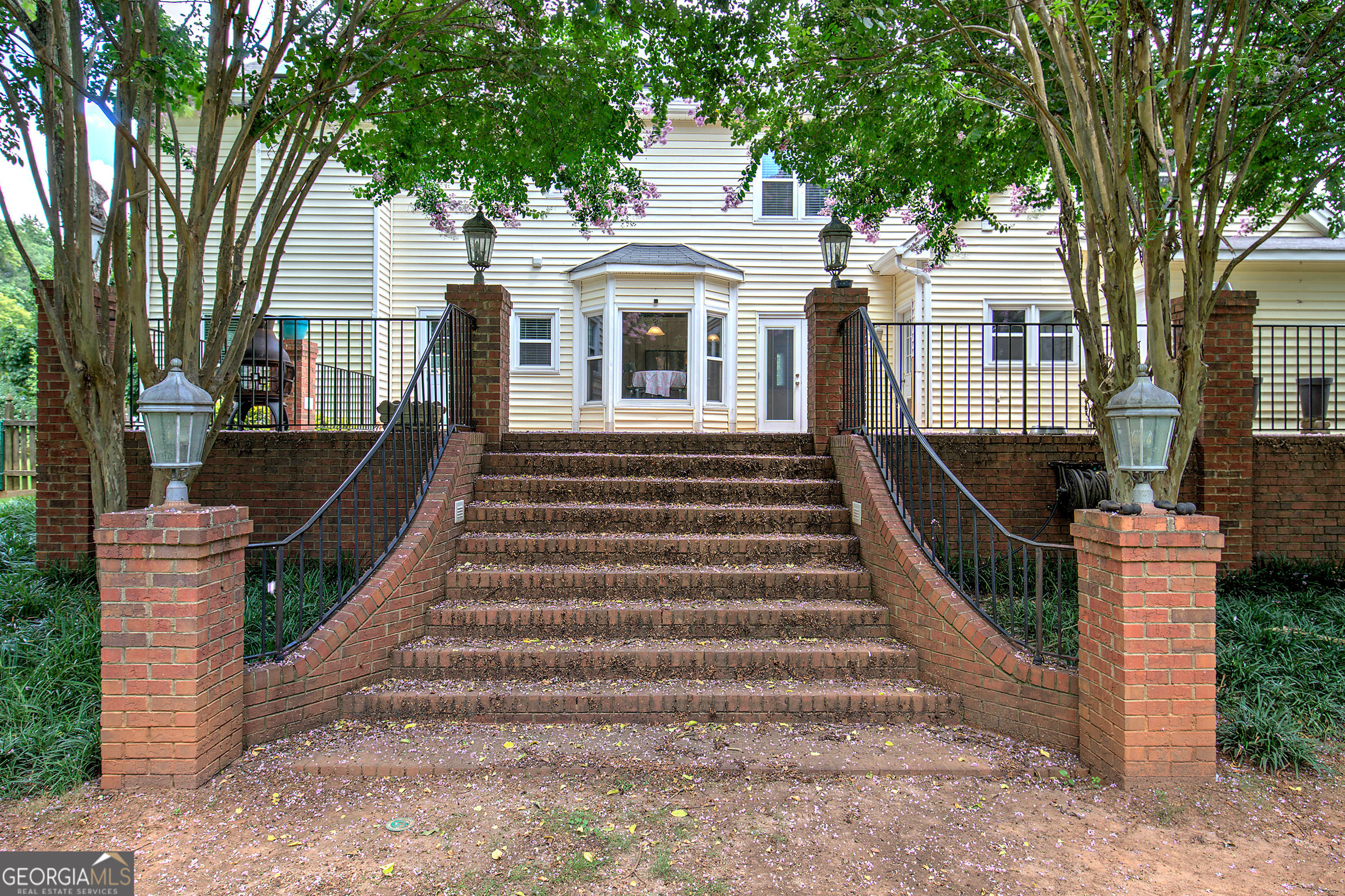 Park Manor - Residential
