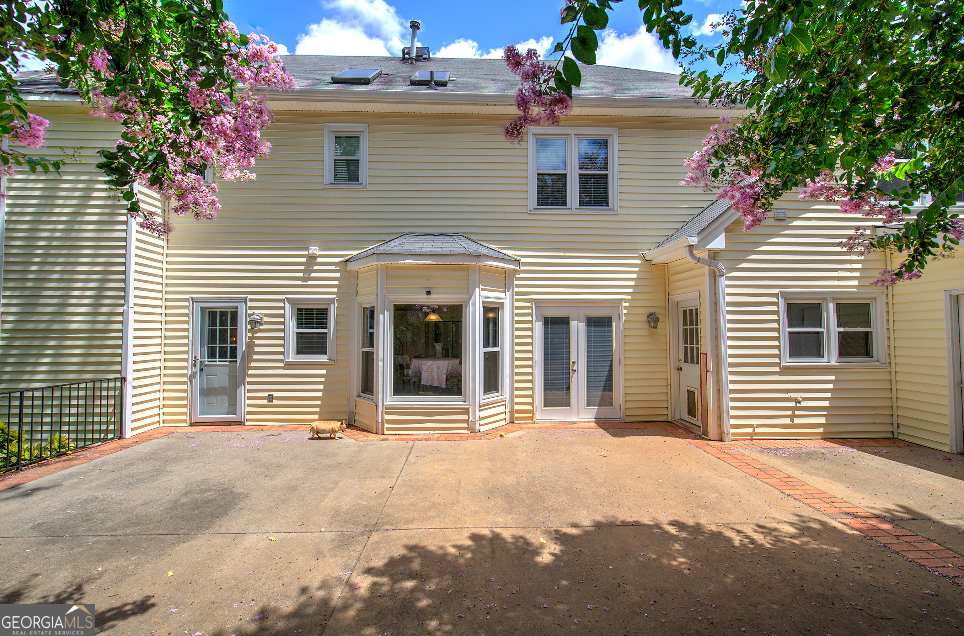 Park Manor - Residential