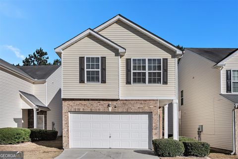 A home in South Fulton