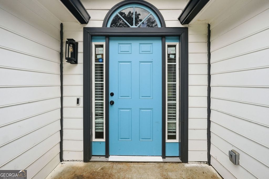 Photo of 7745 Antebellum Ln, Riverdale, GA 30274 (MLS # 10770629)