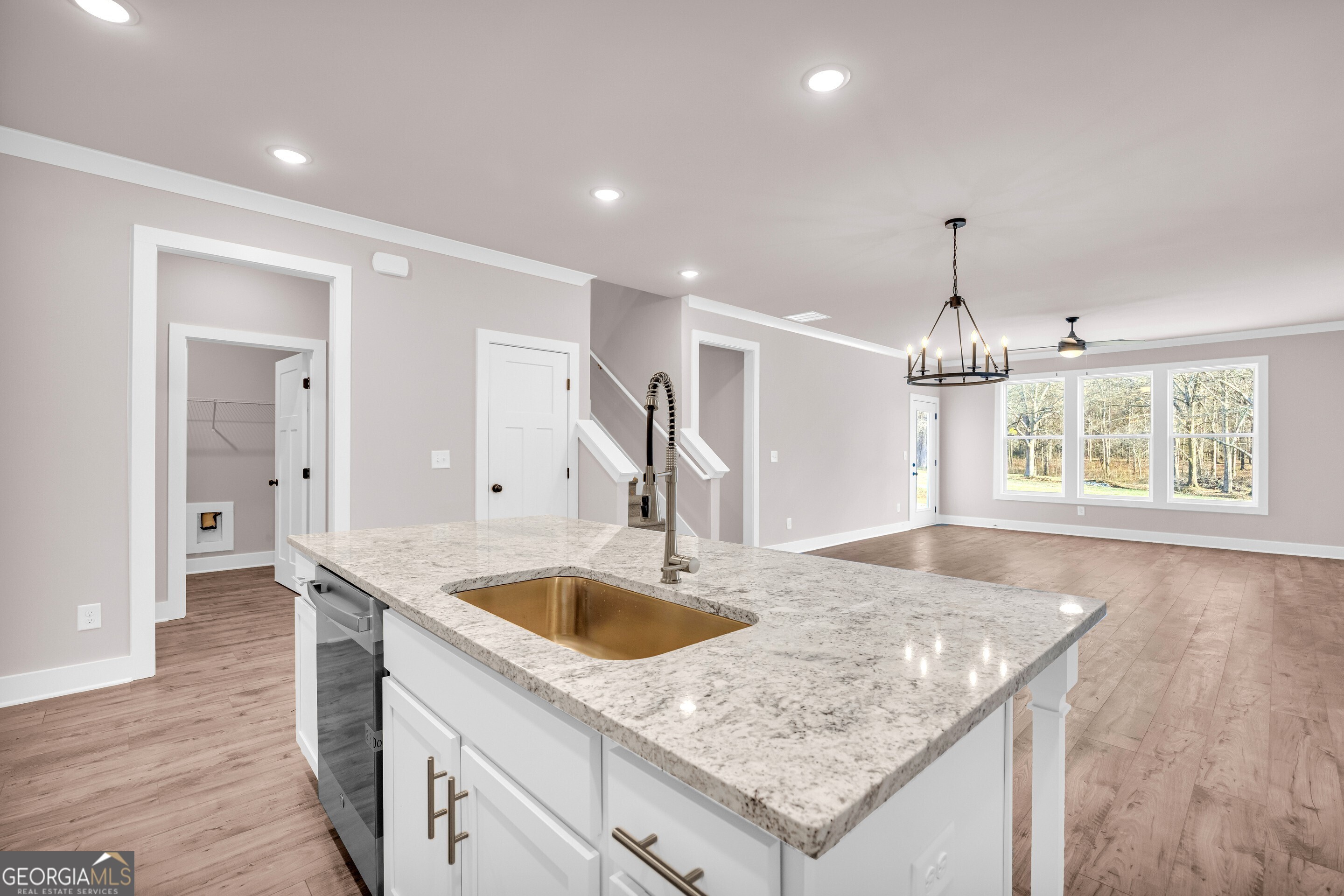 Hartwell, Georgia 30643, United States, 5 Bedrooms Bedrooms, ,4 BathroomsBathrooms,Residential,Active,36700