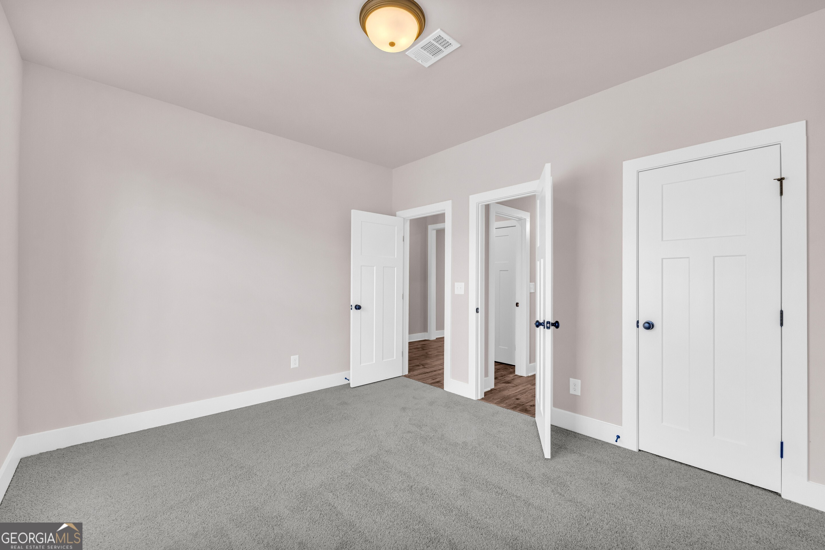 Hartwell, Georgia 30643, United States, 5 Bedrooms Bedrooms, ,4 BathroomsBathrooms,Residential,Active,36700