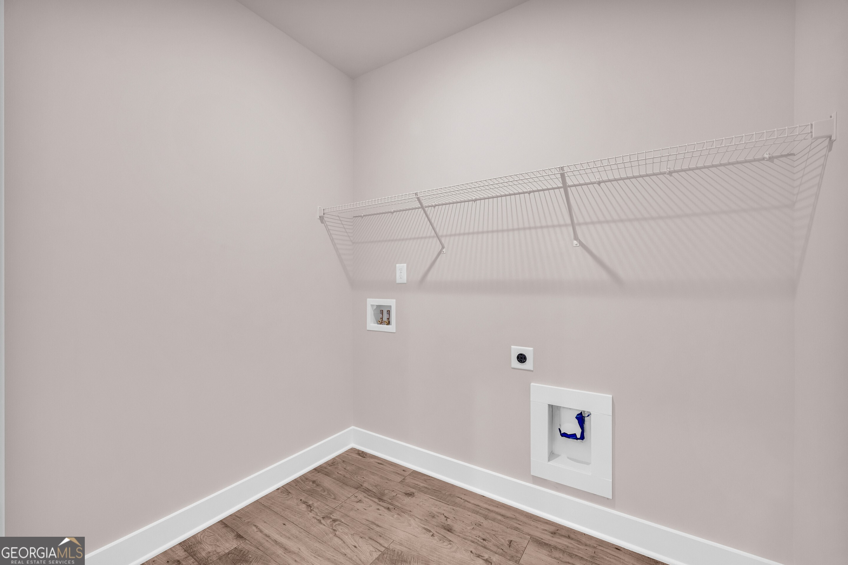 Hartwell, Georgia 30643, United States, 5 Bedrooms Bedrooms, ,4 BathroomsBathrooms,Residential,Active,36700