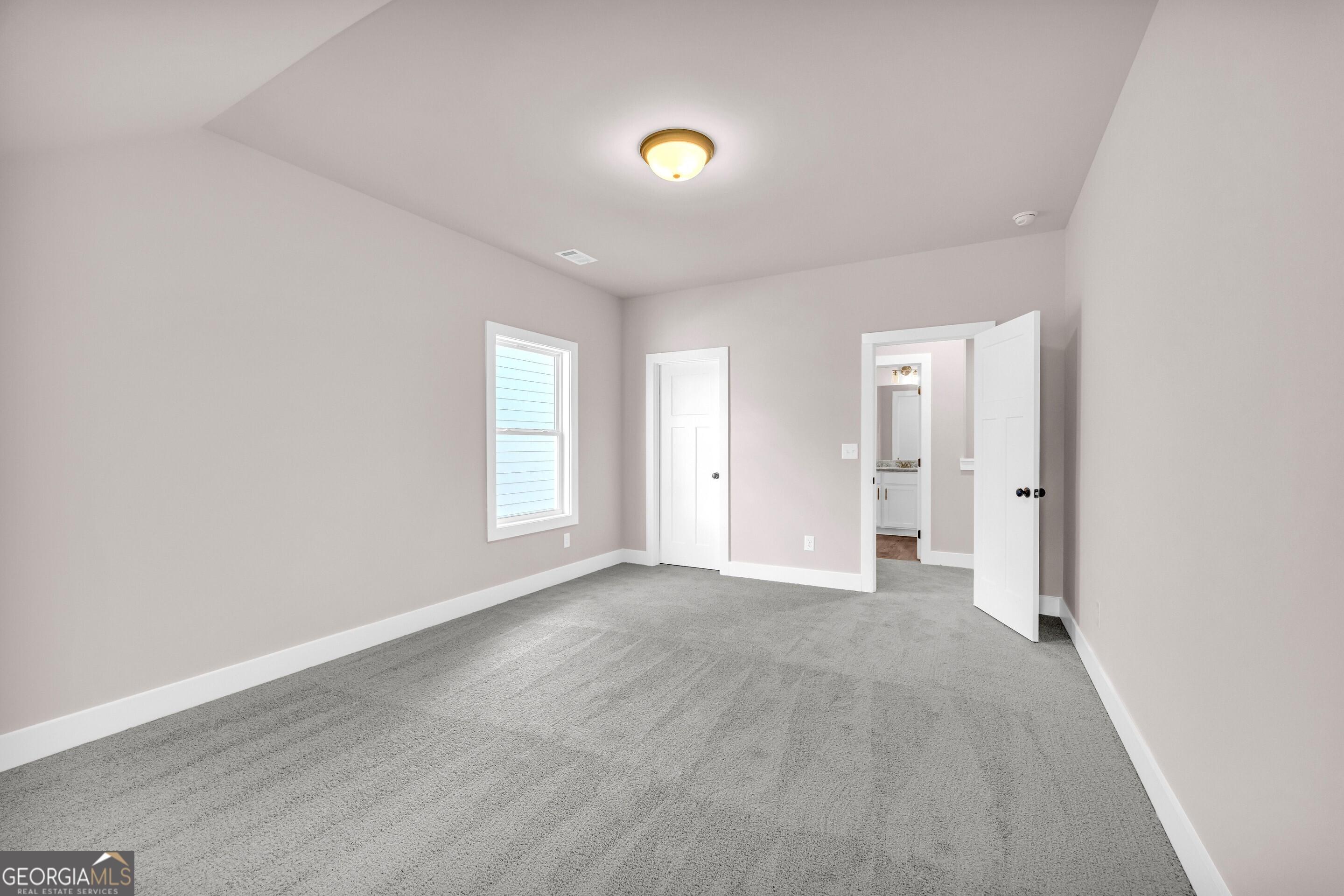 Hartwell, Georgia 30643, United States, 5 Bedrooms Bedrooms, ,4 BathroomsBathrooms,Residential,Active,36700