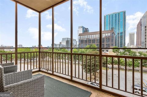 Photo of 300 Peachtree Street NE #3B, Atlanta, GA 30308 (MLS # 10587686)