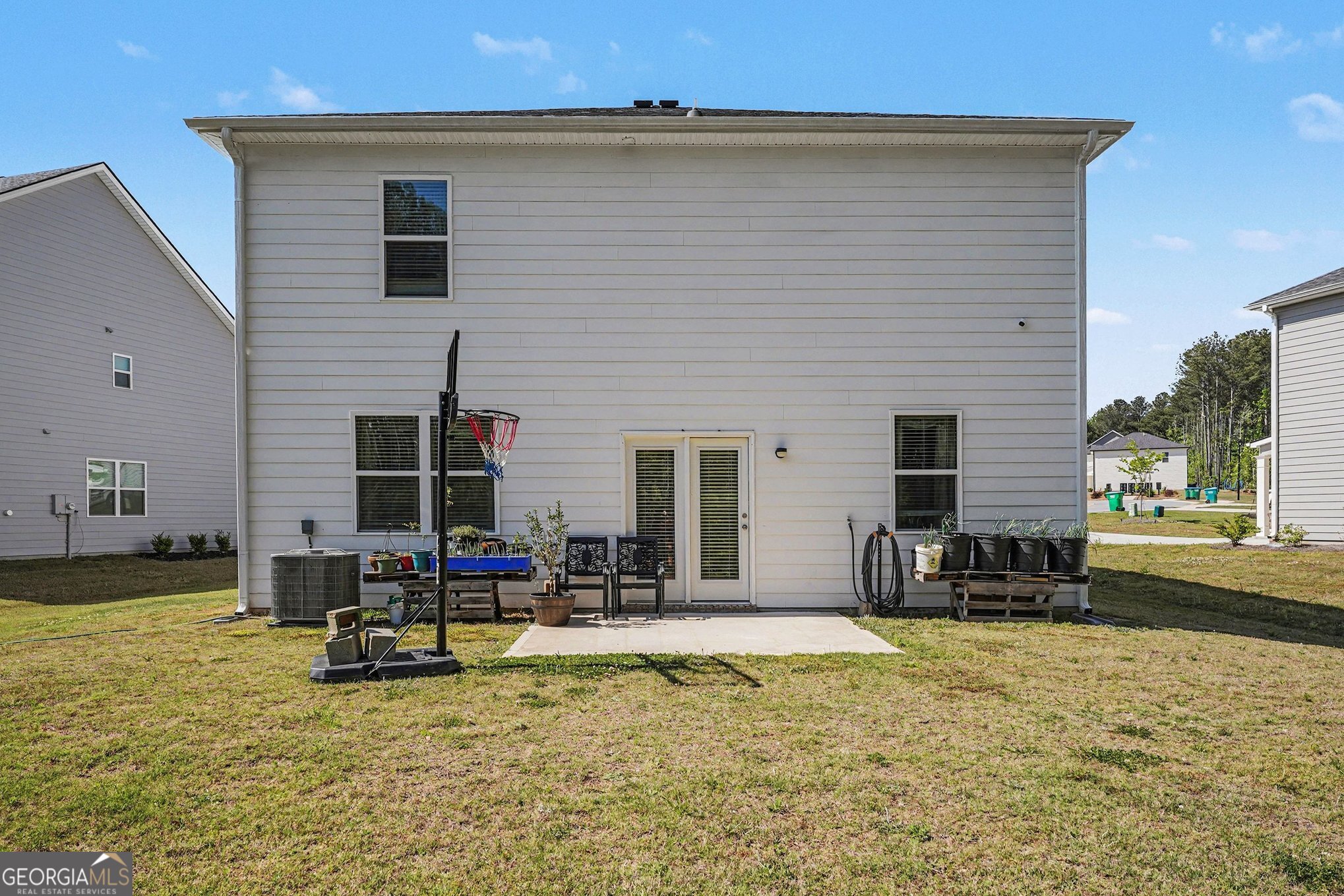 216 Friendship Oak WAY