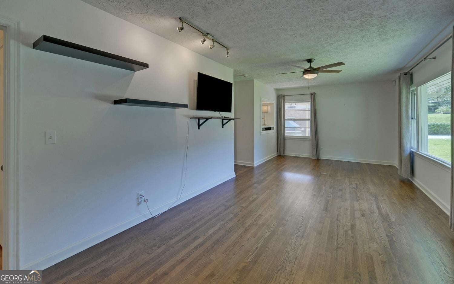 1398 Cumberland DR