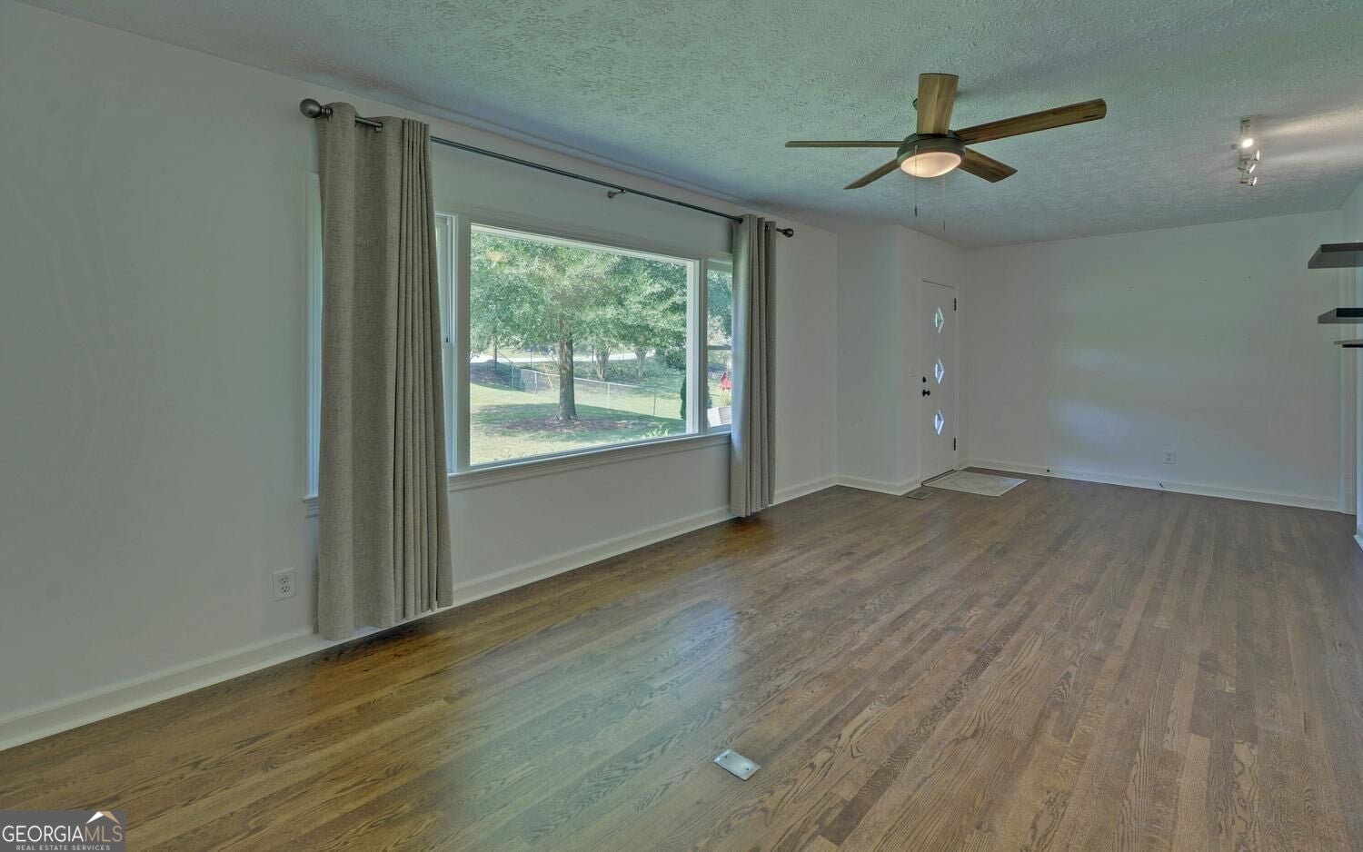 1398 Cumberland DR
