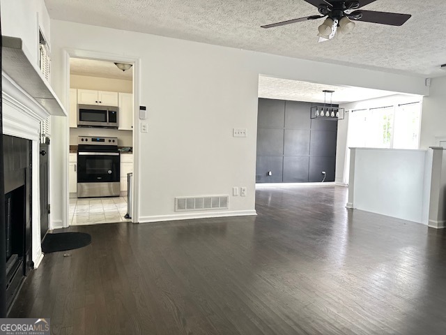 WILLOWS NORTH - Residential