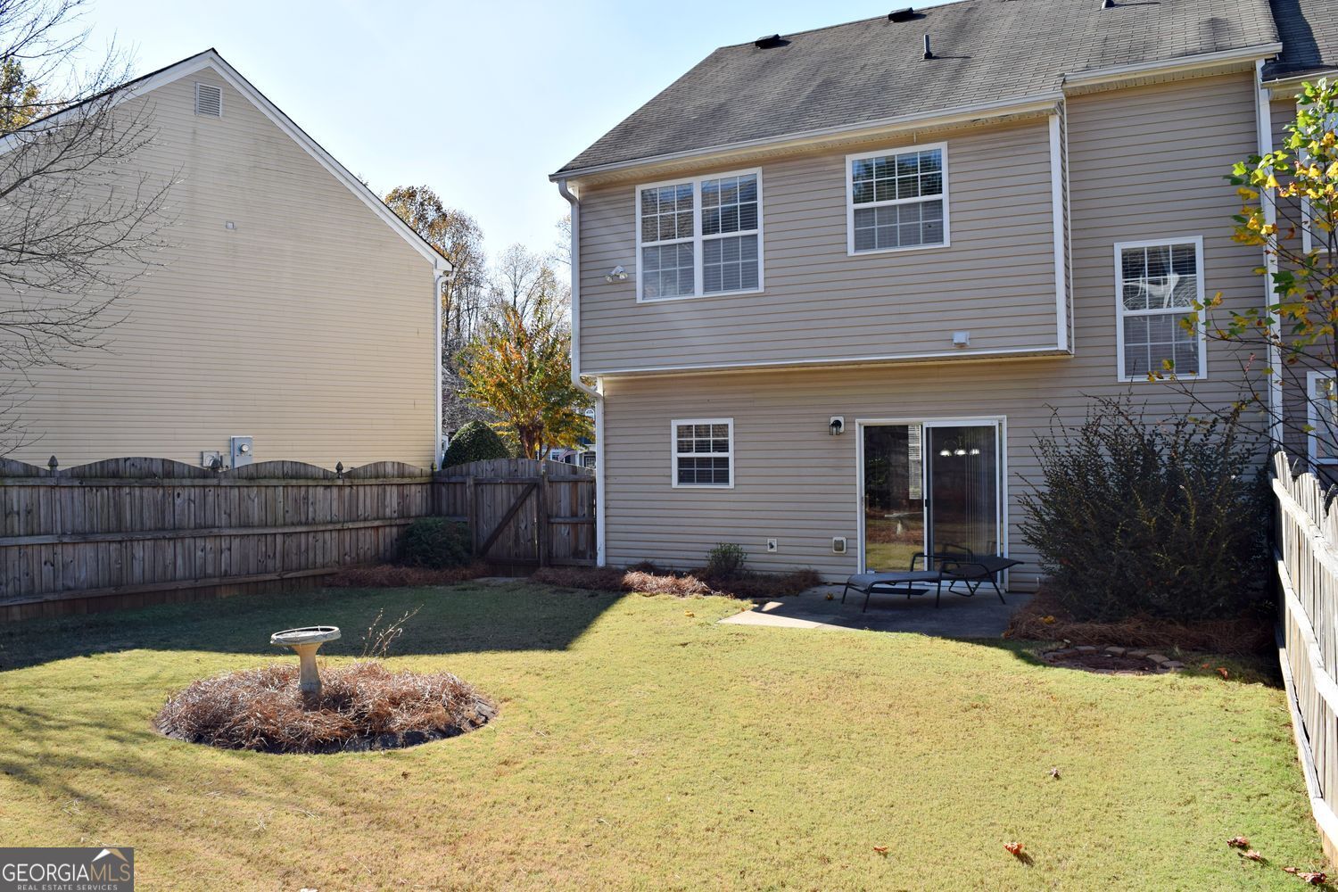 Cumming, Georgia 30040, United States, 3 Bedrooms Bedrooms, ,3 BathroomsBathrooms,Residential,Active,242724