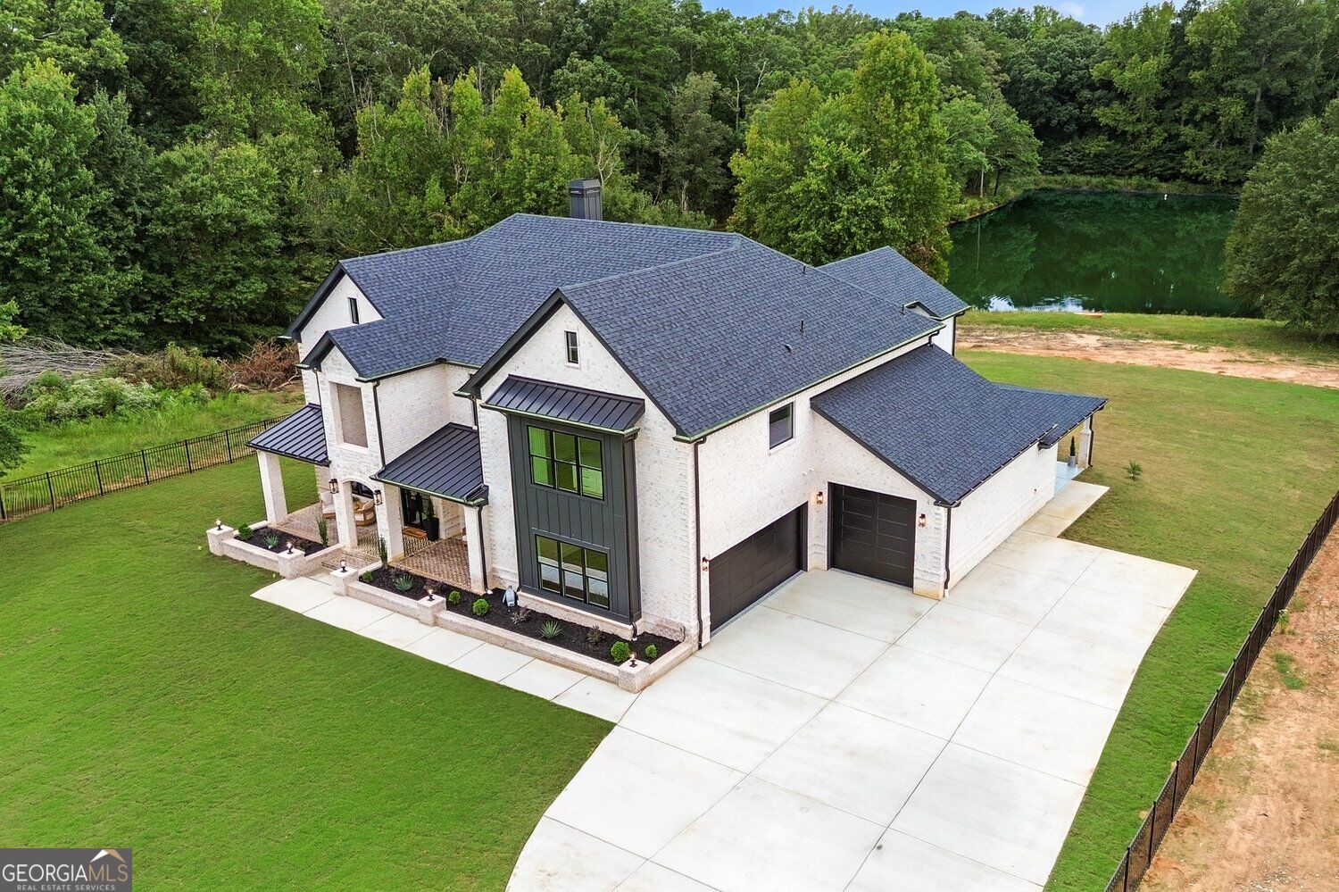 2182 Prospect RD NE