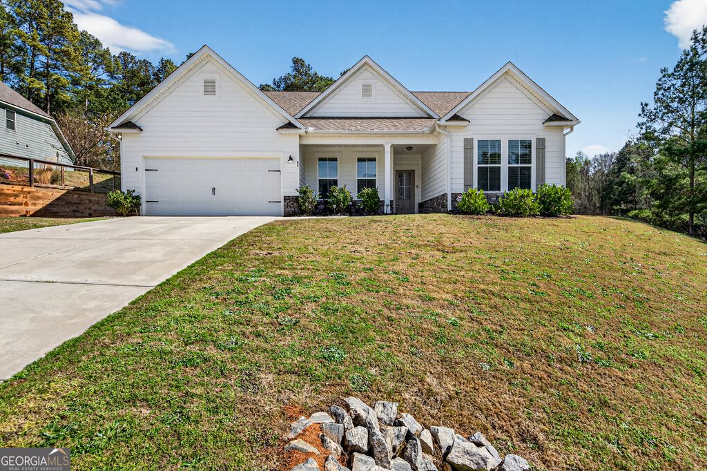 Photo of 84 Woodpecker Pointe, Danielsville, GA 30633 (MLS # 10710785)