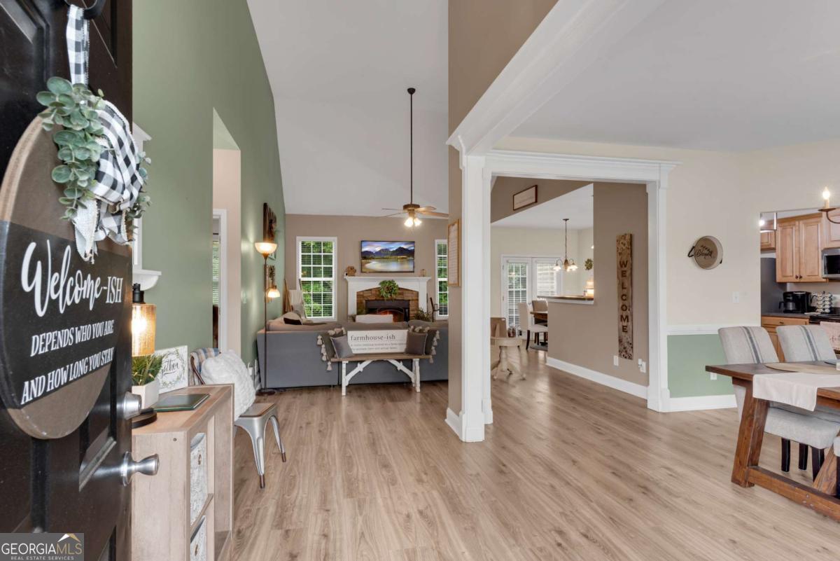 38 Moriah CT
