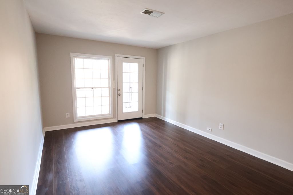 Photo of 3091 Colonial Way #H2, Chamblee, GA 30341 (MLS # 10688813)