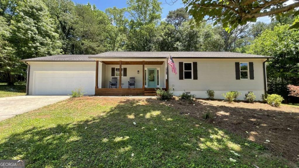 Photo of 6411 Narramore Way, Lula, GA 30554 (MLS # 10770860)