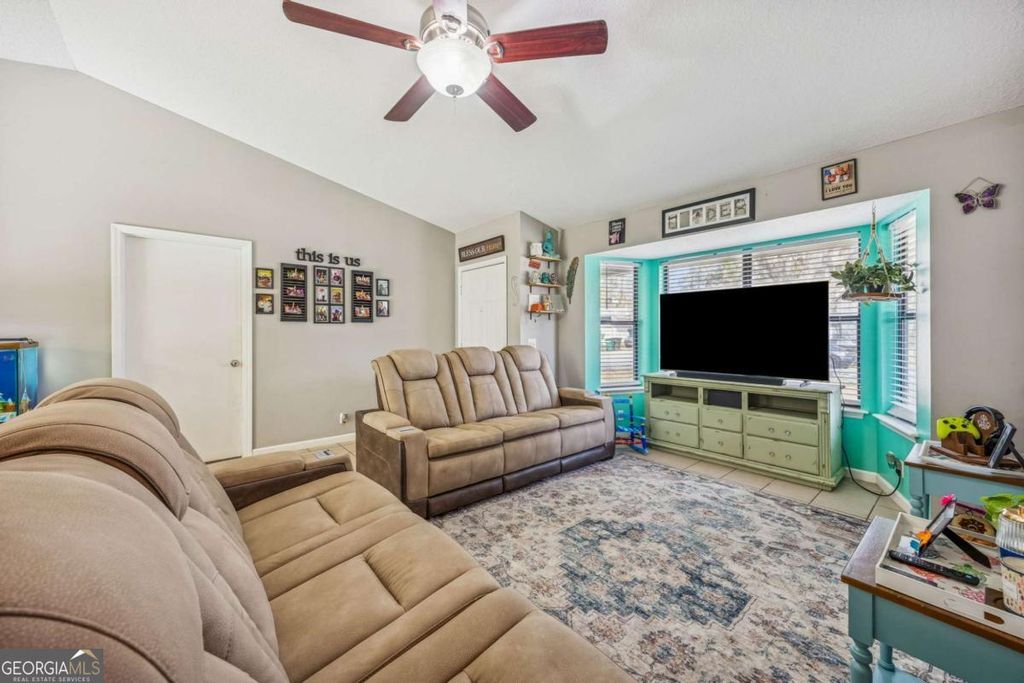 Photo of 168 Dogwood Circle, Saint Marys, GA 31558 (MLS # 10685290)