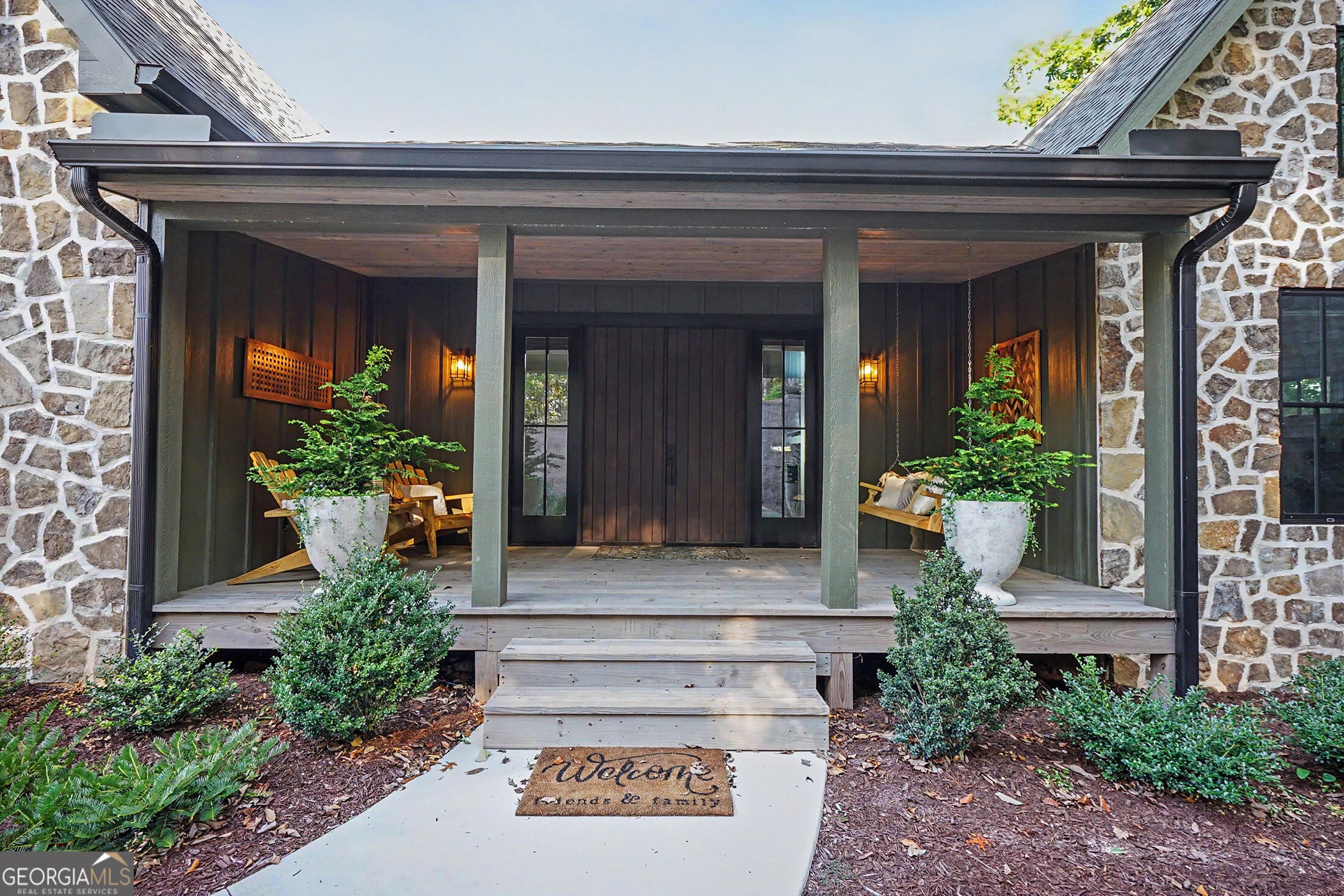 1095 Rabun Bluffs DR