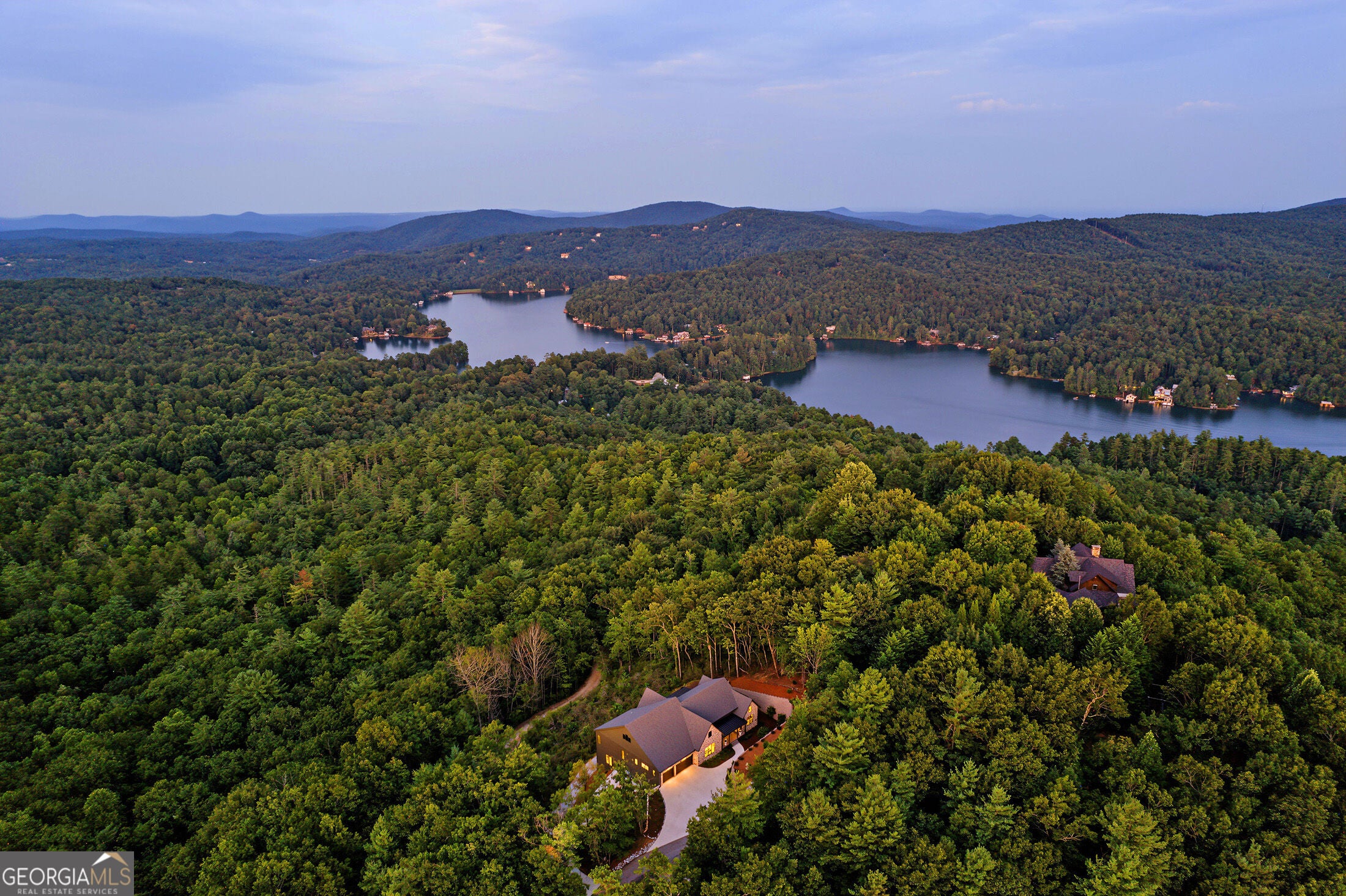 1095 Rabun Bluffs DR