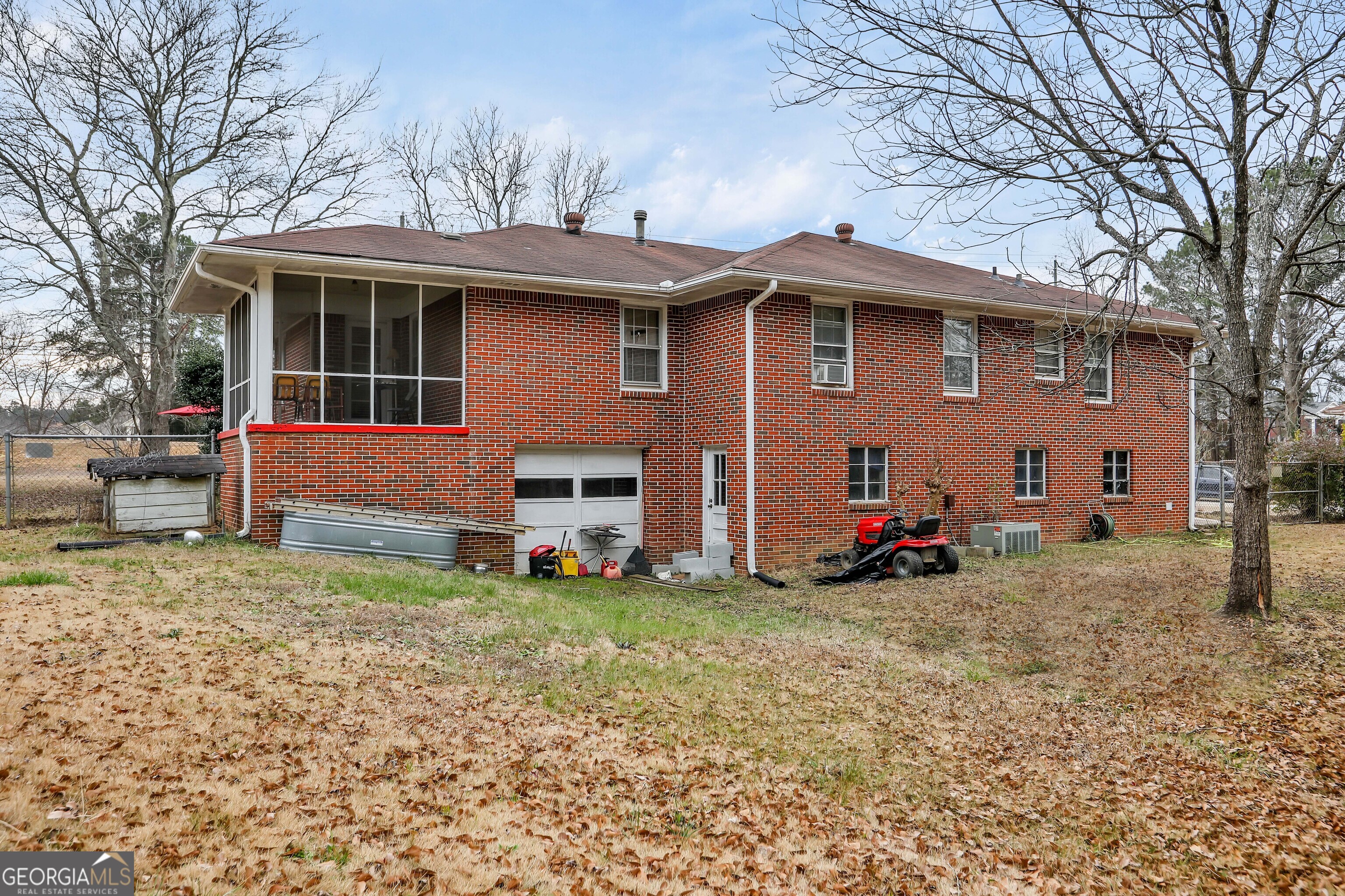 1253 Highway 138 SW