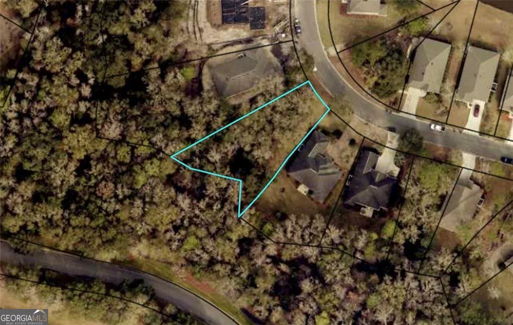 111 Chinquapin Drive
