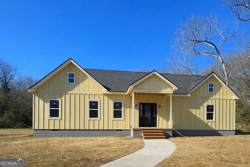 Photo of 305 Chambers Street NE, Rome, GA 30161 (MLS # 10675449)