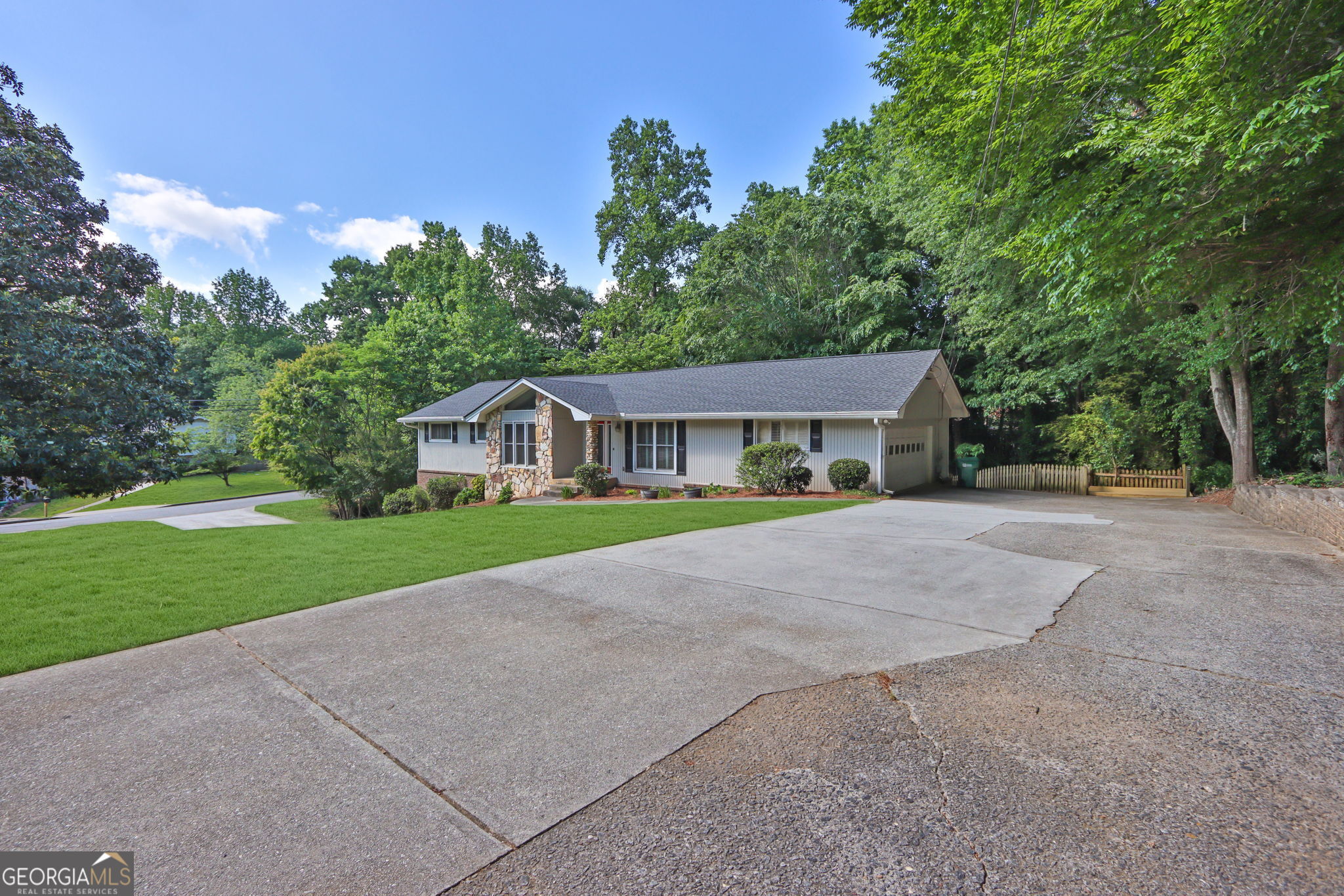3847 Viking CT