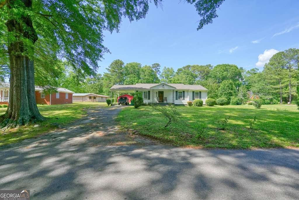 110 Barnesdale TER