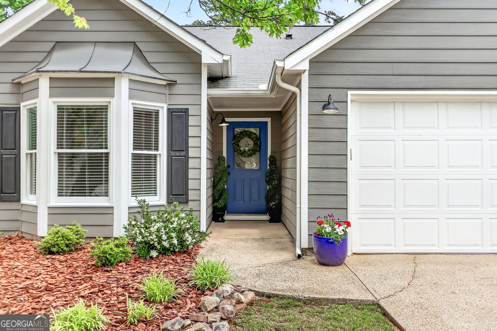Photo of 215 Tanners Court, Johns Creek, GA 30022 (MLS # 10763099)
