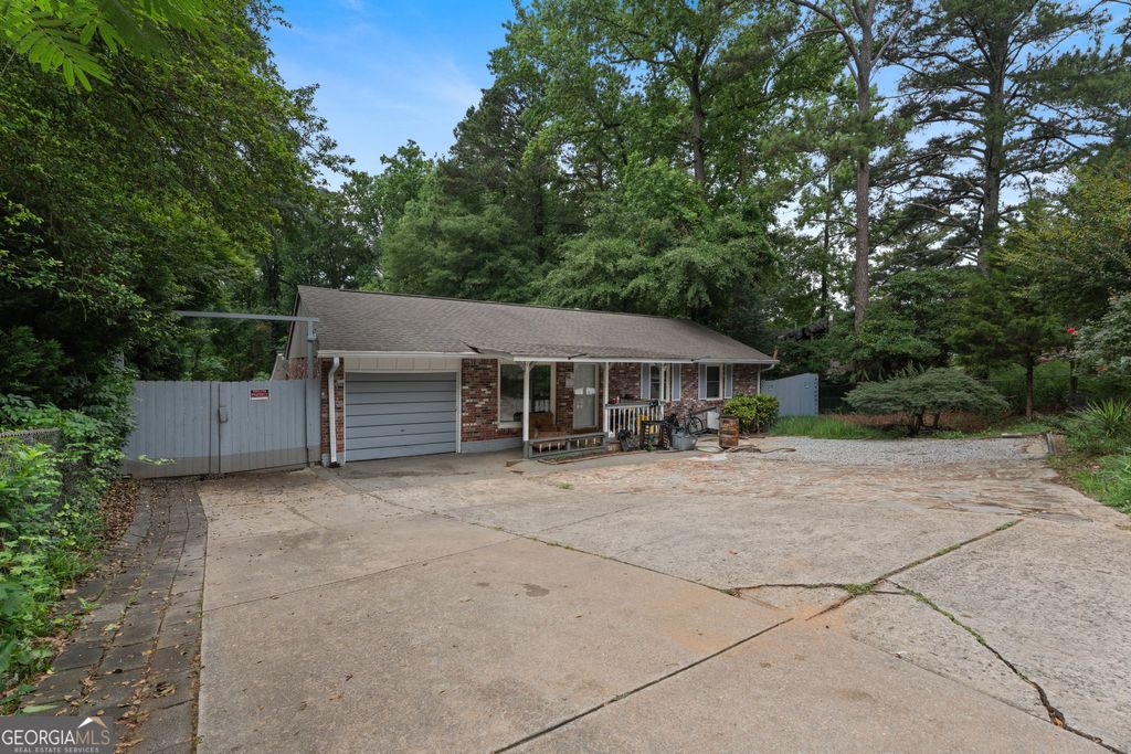 Photo of 623 Nassau Street, Forest Park, GA 30297 (MLS # 10775292)