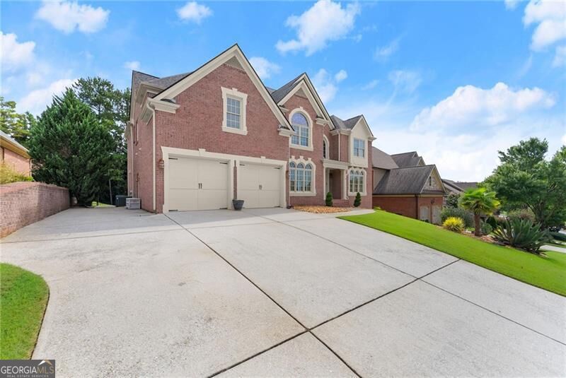 Photo of 3960 Bonnett Creek Lane, Hoschton, GA 30548 (MLS # 10835406)