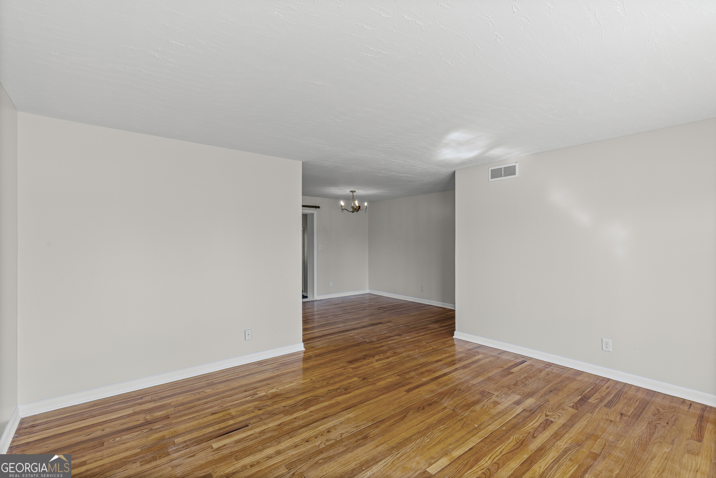 3317 Forest Estates DR