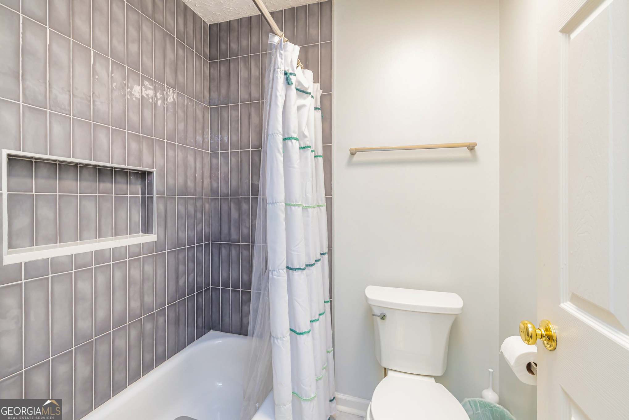 Arbor Springs - Residential