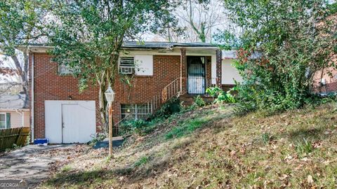 Photo of 178 Stratford Drive, Atlanta, GA 30311 (MLS # 10658225)