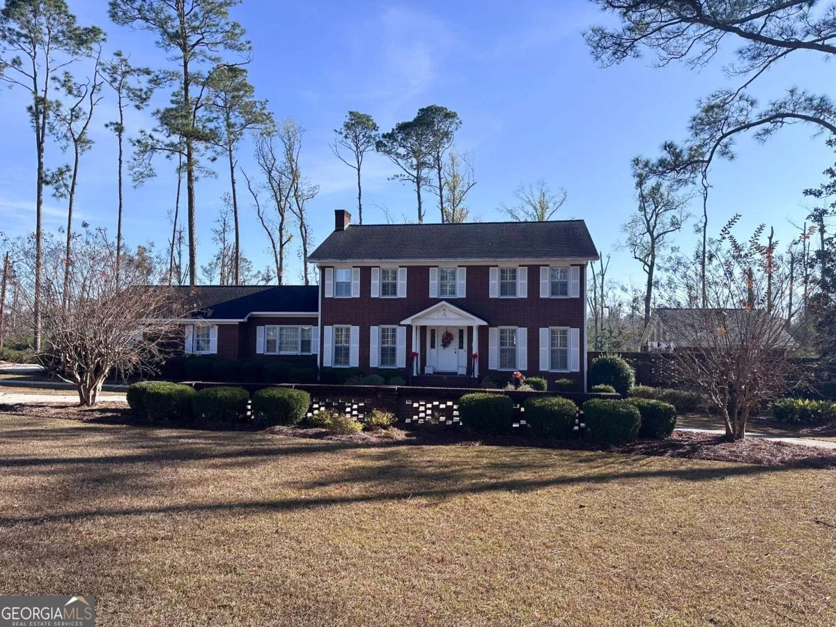 1508 N Cheney Drive